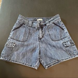 Lee medium wash denim jean shorts